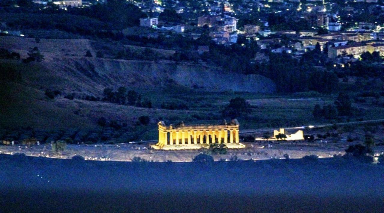Attico D'Arte Sulla Valle Dei Templi Agrigento Exterior photo