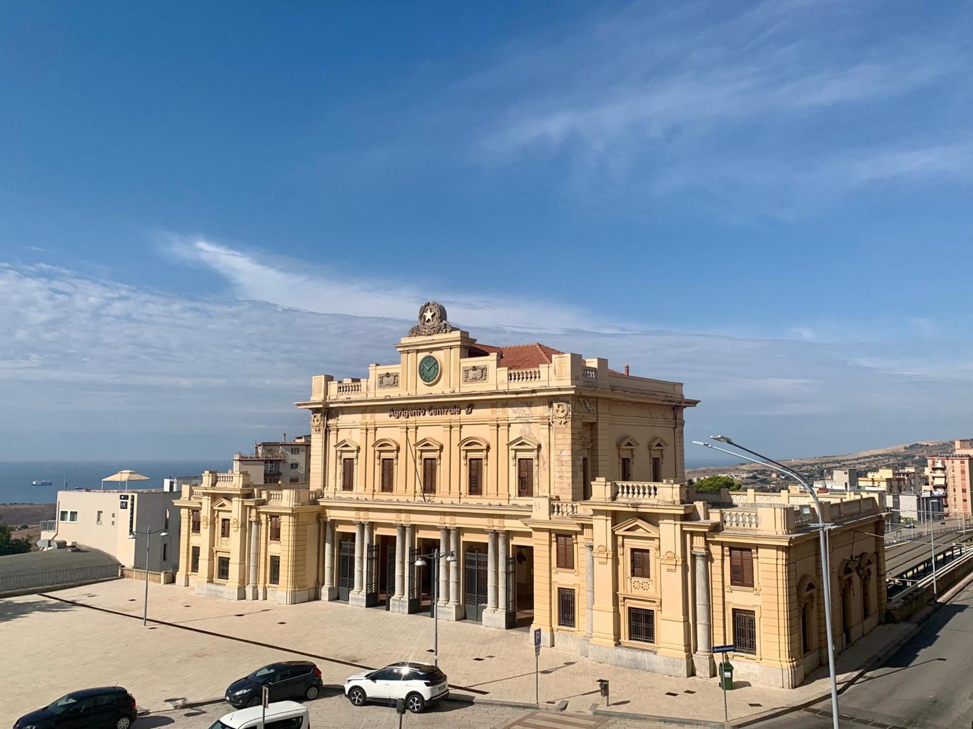 Attico D'Arte Sulla Valle Dei Templi Agrigento Exterior photo